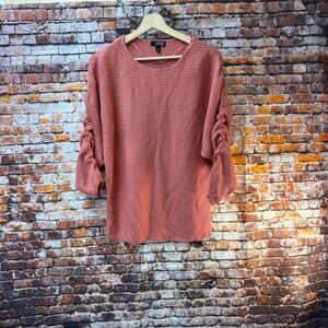 a.n.a Women's Textured Rust Blouse